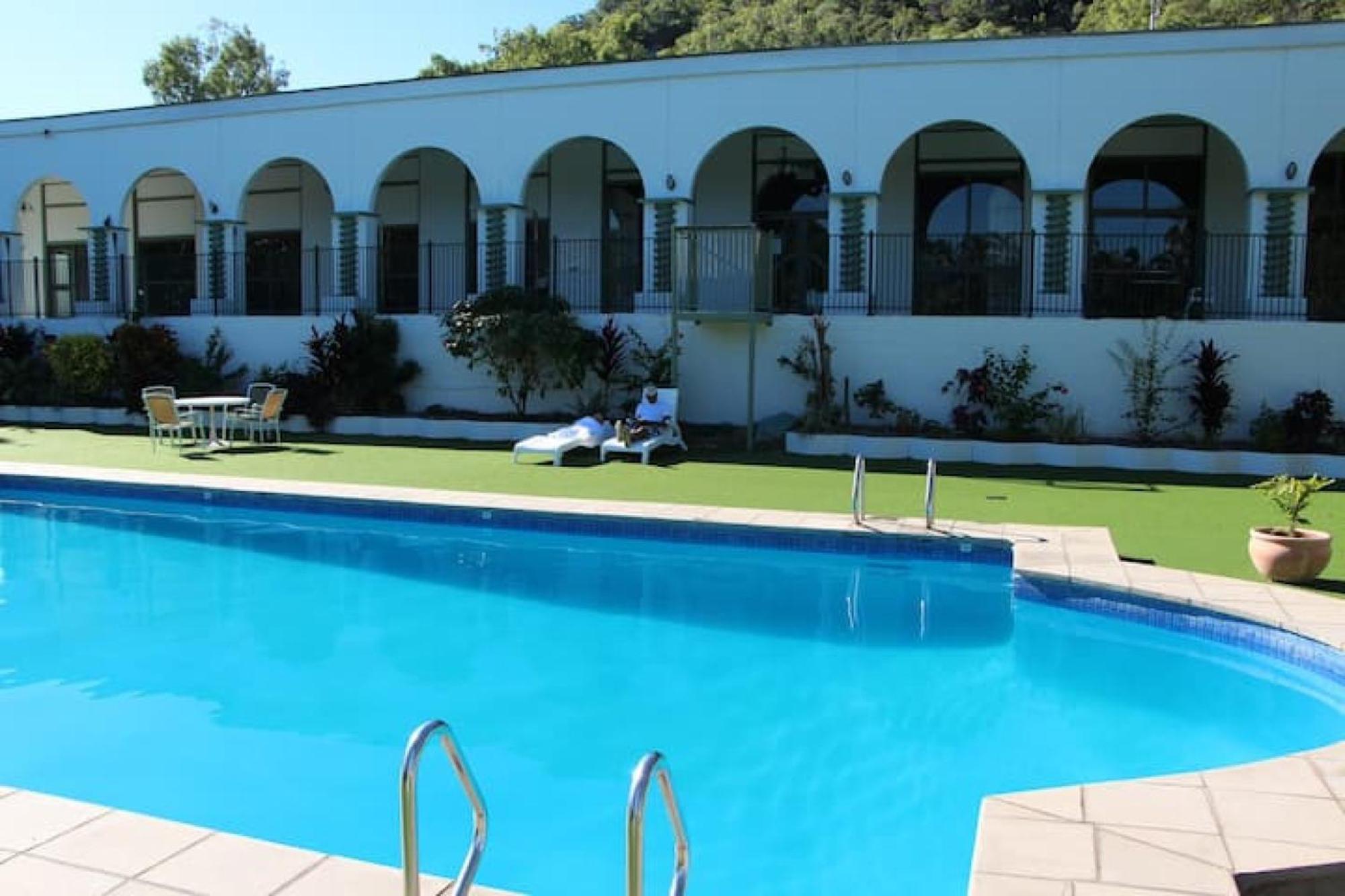 Affordable Island Escape! Queen Studio, Nelly Bay Exteriör bild