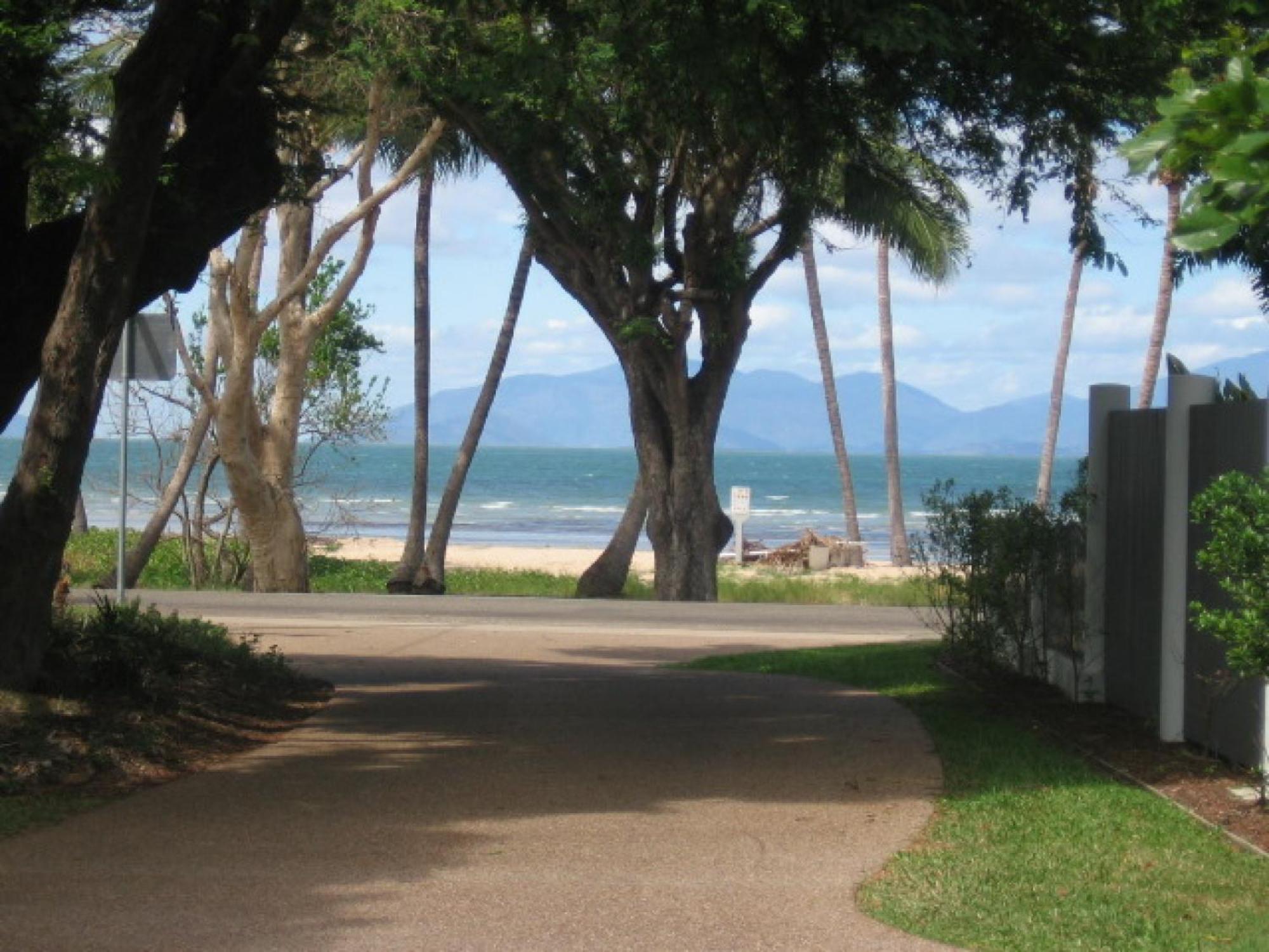 Affordable Island Escape! Queen Studio, Nelly Bay Exteriör bild
